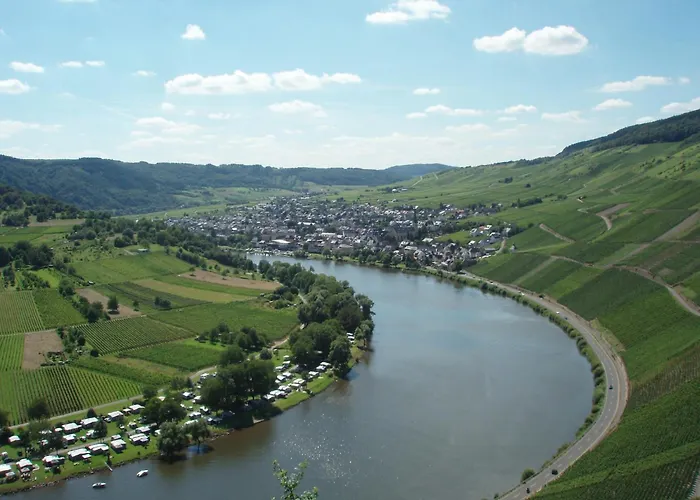 Romantischer Aufenthalt Mit Blick Auf Den Weinberg Appartement Kinheim